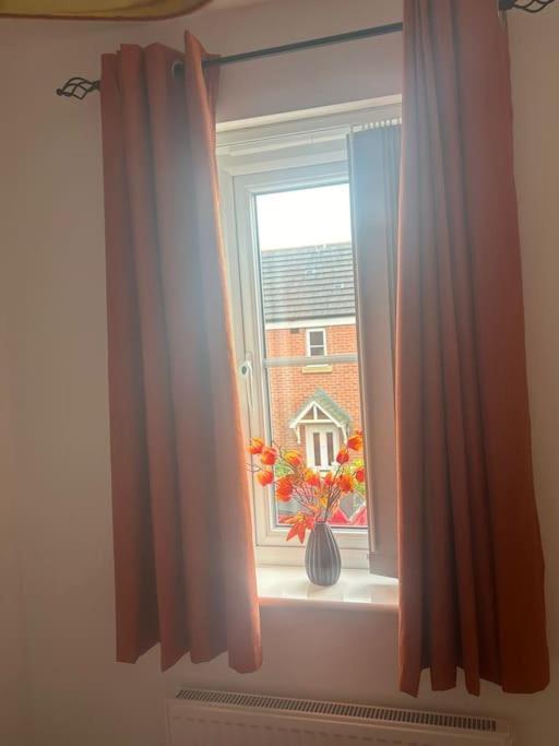 A Getaway - 3 Bedroom With Hot Tub Holiday home